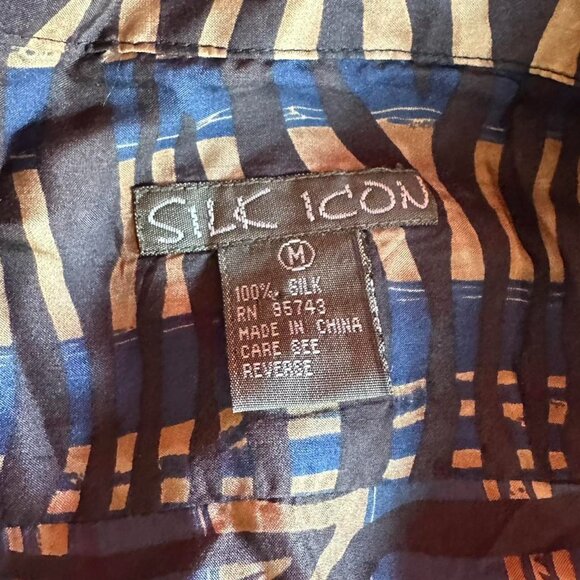 Silk Icon Vintage Button Down Blouse Size Medium - Picture 6 of 7